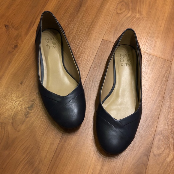 naturalizer gilly flat